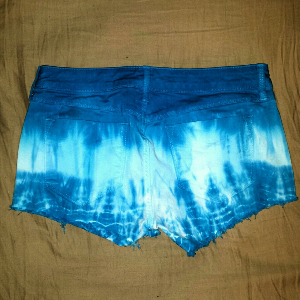 《SOLD•Design Lab》shorts》 size 3